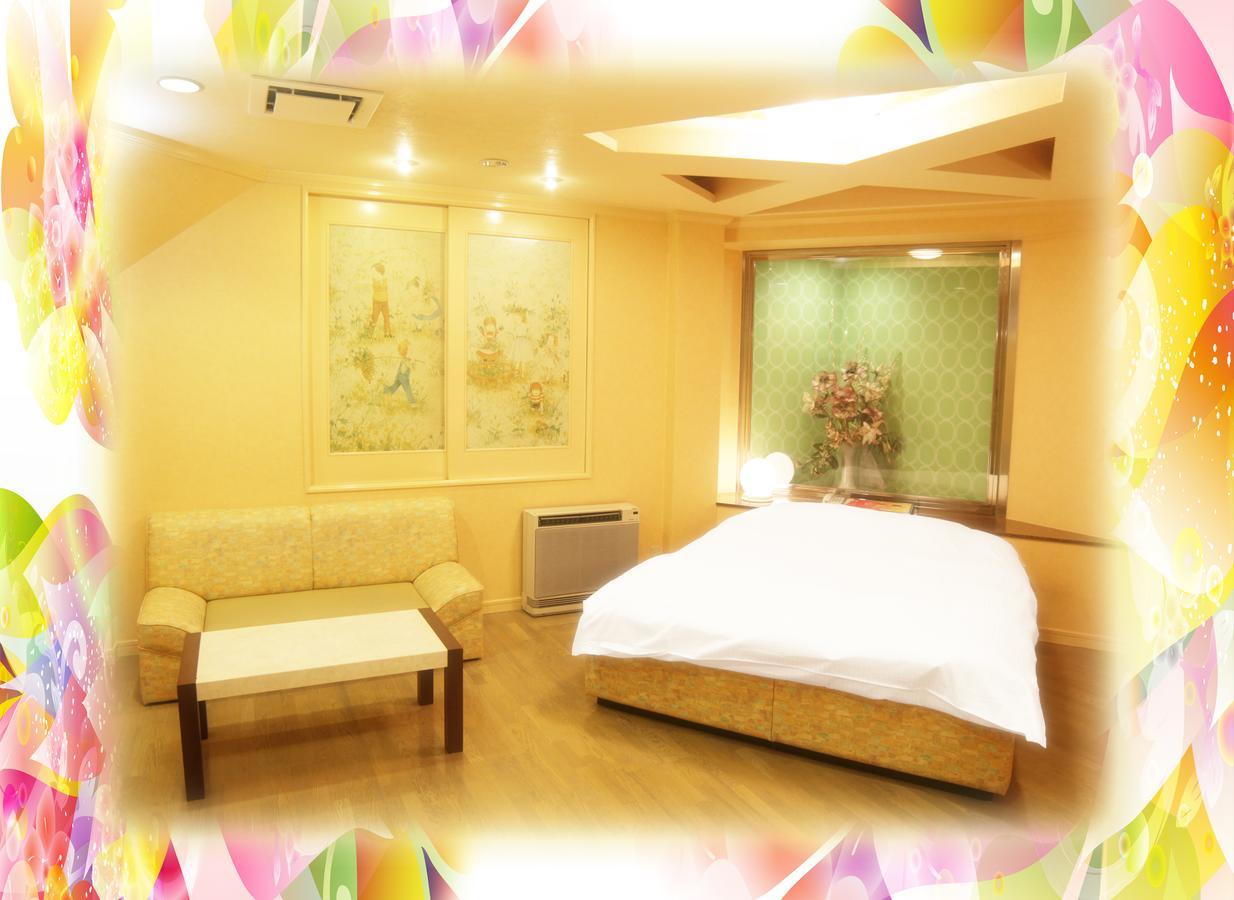 Kyoto Hotel Crown (Adults Only) Exterior foto
